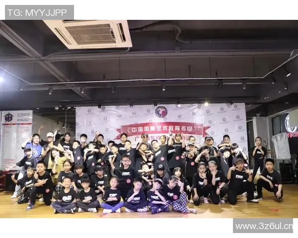 成都街舞队以75分领跑世界街舞大赛积分榜展现实力与风采